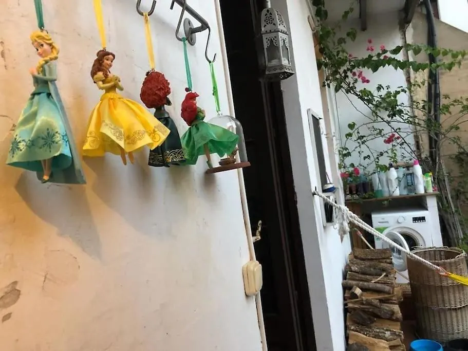 Small Room In Sants With Huge Terrace 바르셀로나