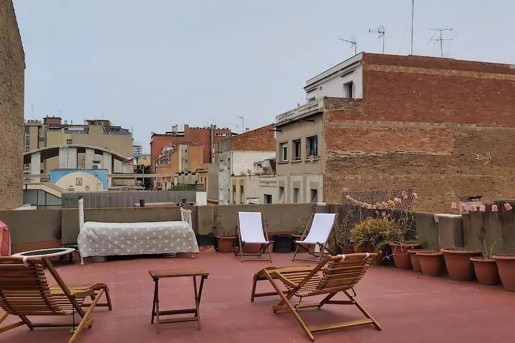 Small Room In Sants With Huge Terrace Barcelona España